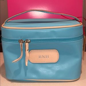 Jon Hart makeup case